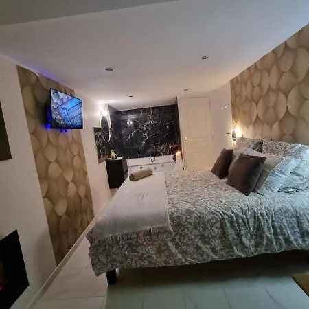 Tres Belle Dependance Relaxante Totalement Independante Apartment *