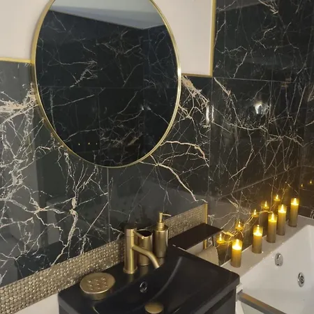 Tres Belle Dependance Relaxante Totalement Independante トゥール