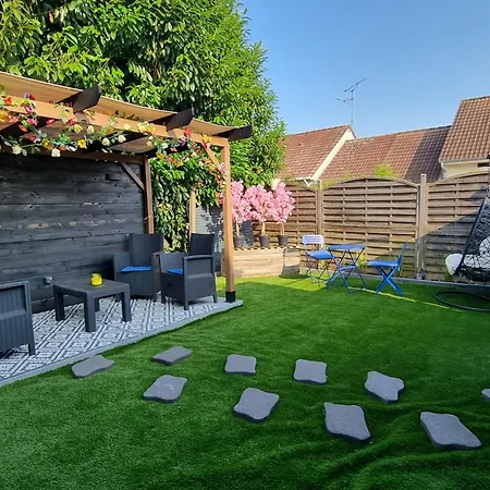 Tres Belle Dependance Relaxante Totalement Independante Apartamento