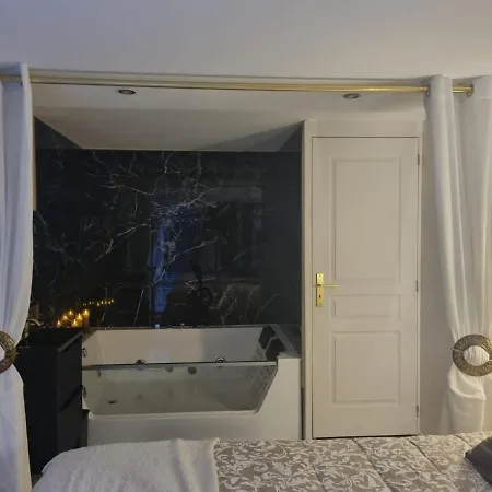 Apartment Tres Belle Dependance Relaxante Totalement Independante