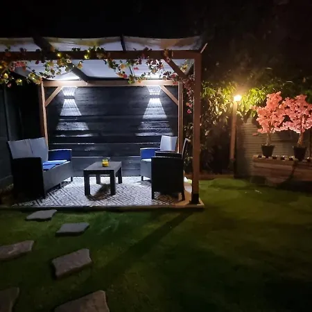 Appartamento Tres Belle Dependance Relaxante Totalement Independante *