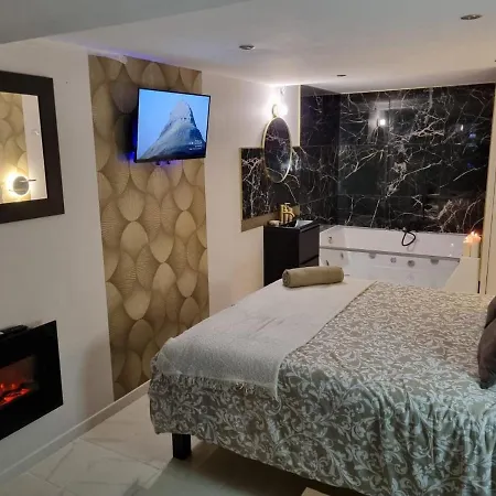 Tres Belle Dependance Relaxante Totalement Independante Tours