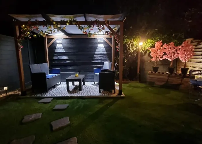 Апартаменты Tres Belle Dependance Relaxante Totalement Independante *